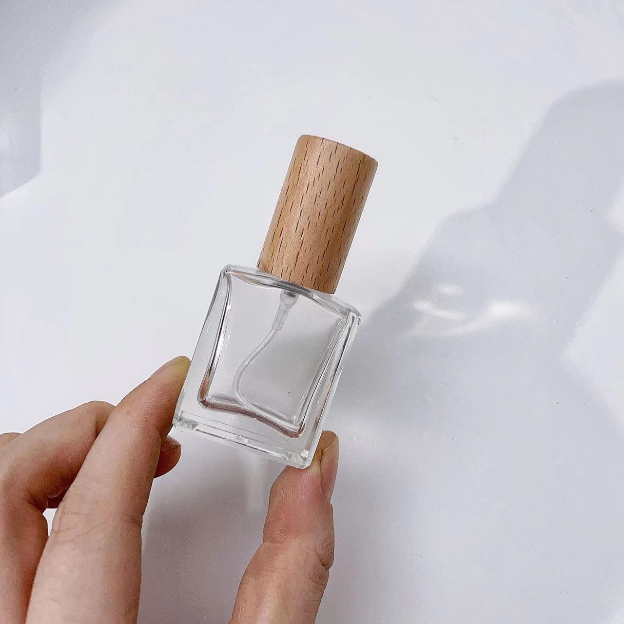 10ml Transparent Thick Glass P - огляд і ціна Scent Eliminator Spray